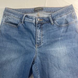 Talbots Flawless five pocket jeans 12 capris. Button on bottom of pants